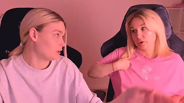 hotblonds online show from January 2025 06:57:01 PM