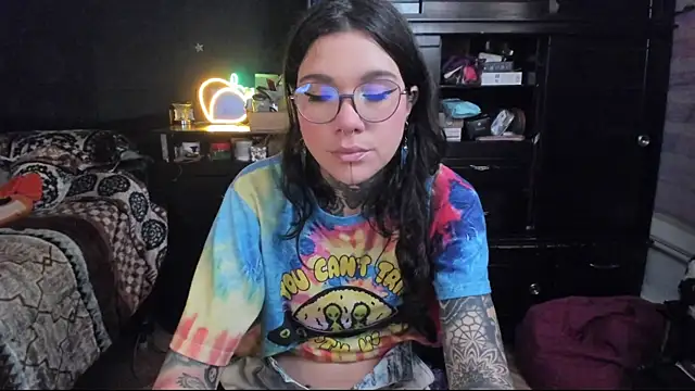 Lilmarieee online show from January 2025 10:25:02 PM