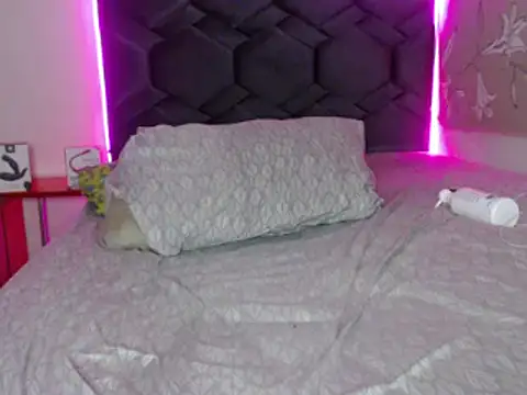 danypalmer online show from February 2025 04:33:02 AM