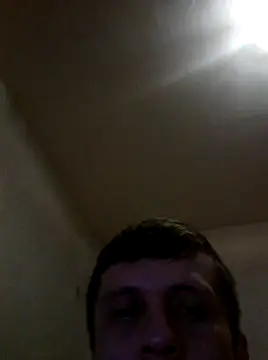 Snapshot of landy20cm chatting on December 2024 06:22:02 AM landy20cm online show from December 2024 06:22:02 AM