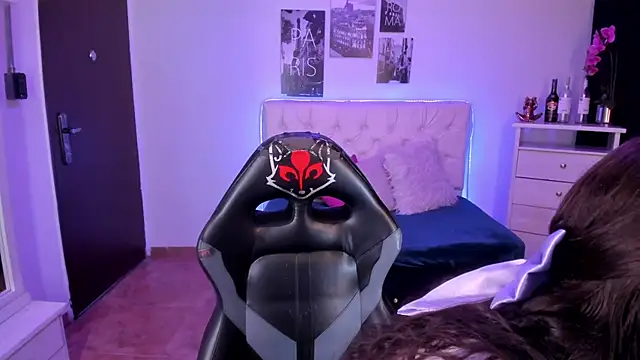 Snapshot of Amaia_Daniells chatting on January 2025 03:43:01 AM Amaia Daniells online show from January 2025 03:43:01 AM