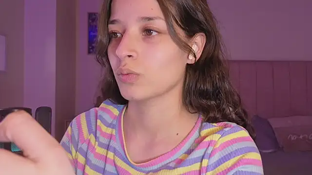 Snapshot of Amaia_Daniells chatting on November 2025 03:39:02 AM Amaia Daniells online show from November 2025 03:39:02 AM