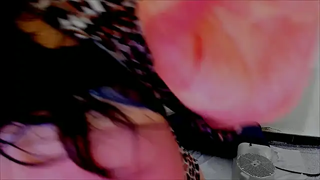 Conny hot3 online show from January 2025 01:53:02 PM