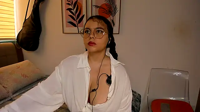 Ash milk online show from April 2026 06:10:01 PM