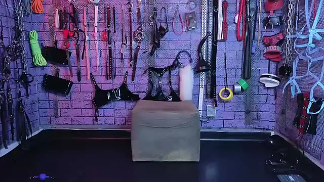 PANDORANEZZ online show from February 2025 06:24:02 AM