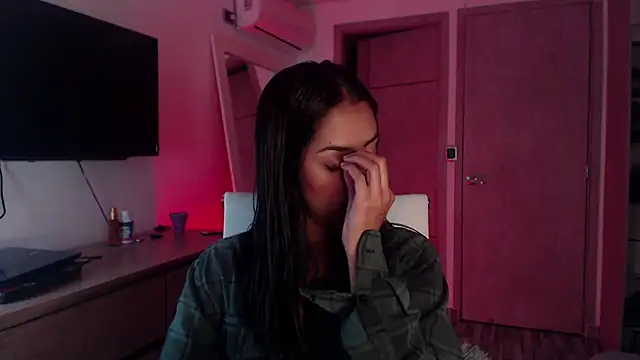 Brown skin11 online show from October 2025 11:13:02 PM