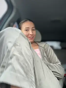 YOUR-KARINA online show from March 2025 07:16:01 AM