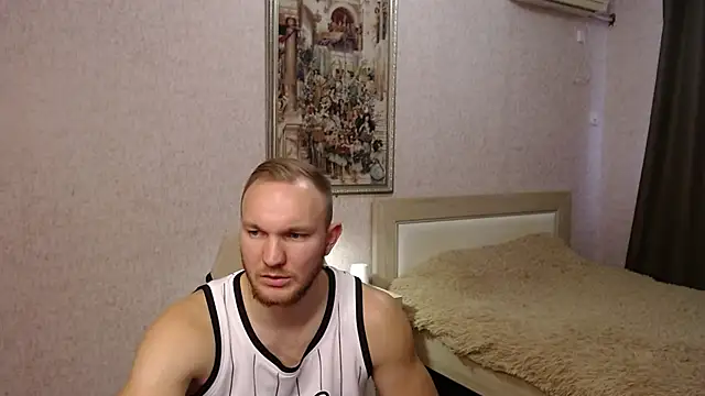 Toress1 online show from November 2025 11:43:02 AM