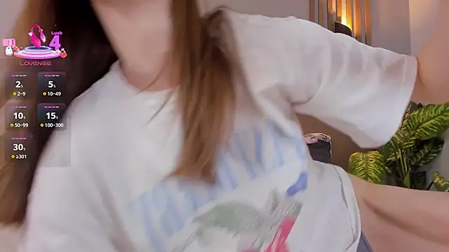 Kira Quinn online show from October 2025 06:59:01 AM