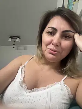 Emma roqueen online show from January 2025 10:30:02 PM