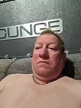 tomtom111111 online show from December 2024 01:02:02 AM