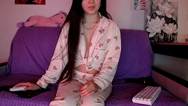 Lili asian online show from December 2024 07:54:01 PM