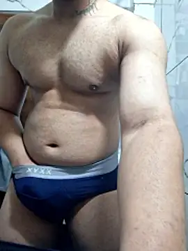 GYMBOY0071 online show from January 2026 07:41:01 PM