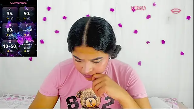 moana taylor online show from December 2025 10:43:01 AM