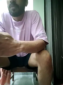 Snapshot of FearingForm chatting on September 2025 10:14:01 AM FearingForm online show from September 2025 10:14:01 AM