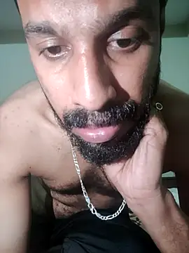 Snapshot of FearingForm chatting on September 2025 06:20:01 PM FearingForm online show from September 2025 06:20:01 PM