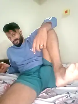 Snapshot of FearingForm chatting on November 2025 09:14:01 PM FearingForm online show from November 2025 09:14:01 PM