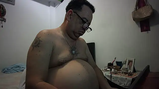 djtomxxx2777 online show from October 2025 01:27:01 AM