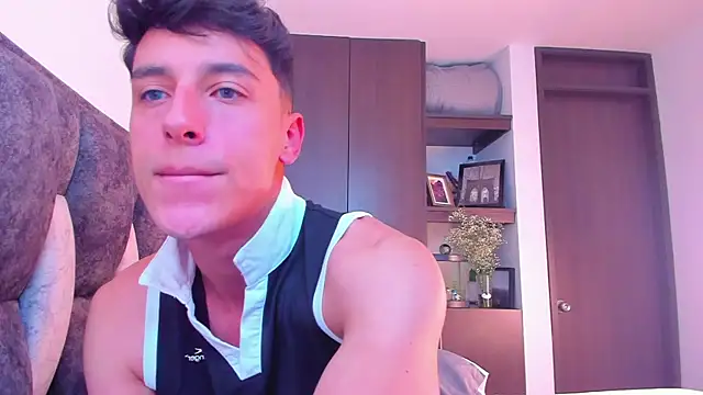 I Gabriel online show from December 2024 06:31:01 PM