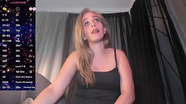 ateneamoon online show from October 2025 02:09:02 AM