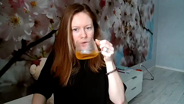 ConnieDaw online show from January 2025 05:59:02 AM