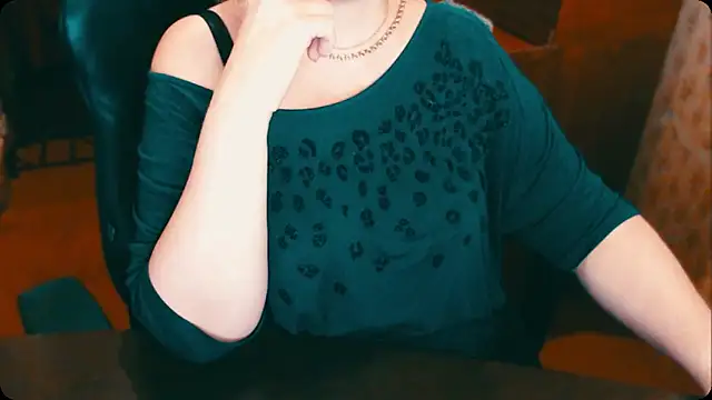 AlisaHot55 online show from December 2024 07:11:02 PM