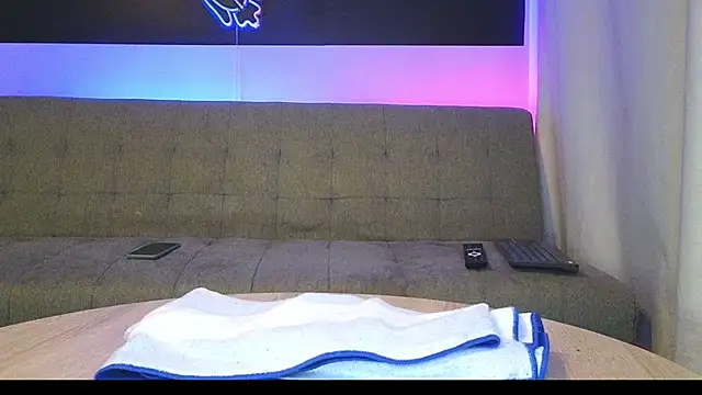 MattxFeet online show from November 2025 09:50:01 PM