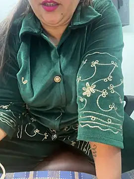 Preet Kaur 69 online show from January 2025 06:10:01 PM