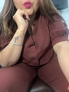 Preet Kaur 69 online show from February 2025 05:53:01 PM