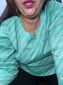 Preet Kaur 69 online show from February 2025 03:26:01 PM