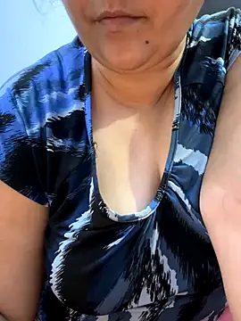 Preet Kaur 69 online show from September 2025 06:35:02 PM