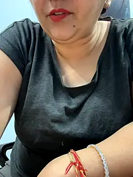 Preet Kaur 69 online show from October 2025 03:21:02 AM