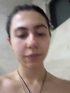 lilly sweett online show from June 2026 12:36:01 AM