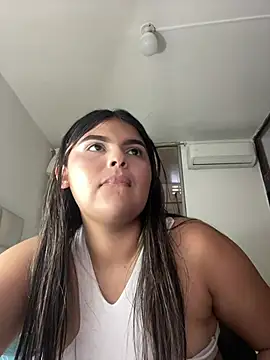 Lia sexx online show from February 2025 03:21:01 PM