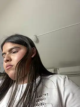 Lia sexx online show from February 2025 05:35:01 PM