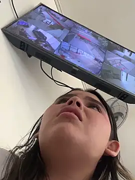 Lia sexx online show from February 2025 05:48:02 PM