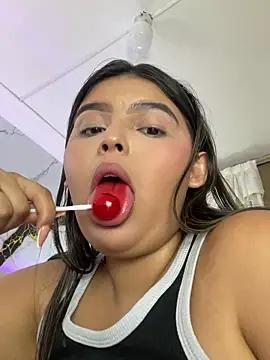 Lia sexx online show from March 2025 06:18:01 PM