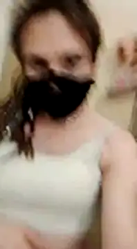 Snapshot of Lillisissi chatting on January 2025 12:28:02 PM Lillisissi online show from January 2025 12:28:02 PM