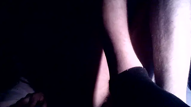 Snapshot of Loosegoose90 chatting on December 2024 02:06:01 PM Loosegoose90 online show from December 2024 02:06:01 PM