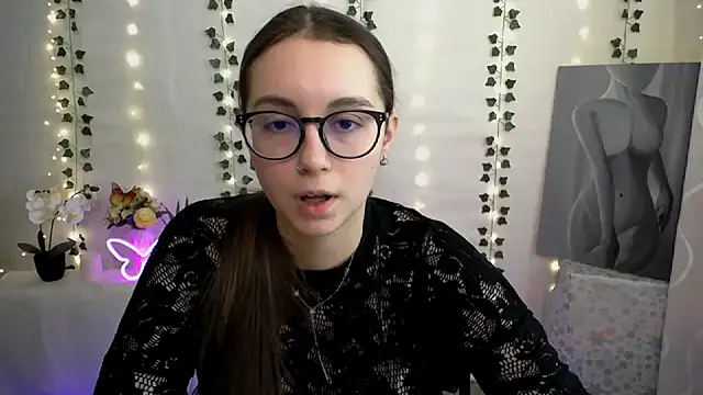 SweetPrincess  online show from March 2025 10:28:02 AM