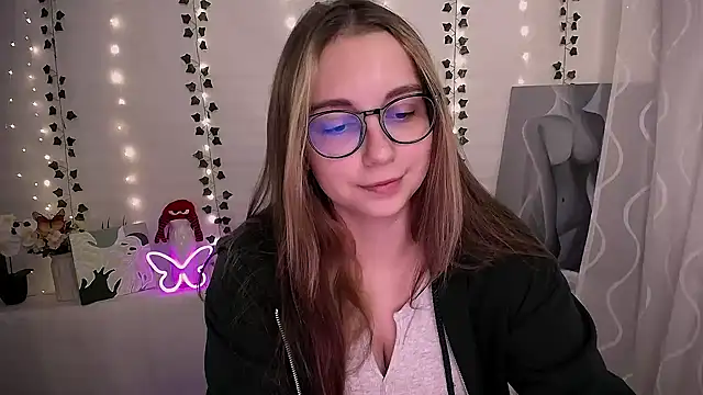 SweetPrincess  online show from October 2025 05:52:01 AM