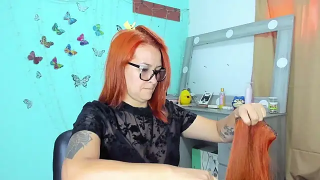 Britney taylor  online show from September 2025 07:14:02 PM