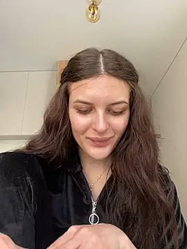 little belucci online show from February 2025 12:50:01 PM