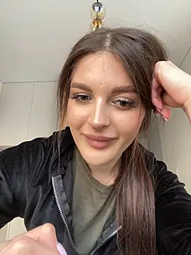 little belucci online show from March 2025 02:30:02 PM