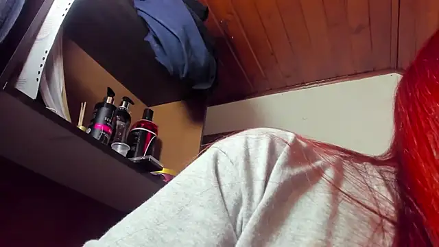 Hannaa32 online show from March 2025 07:59:02 PM