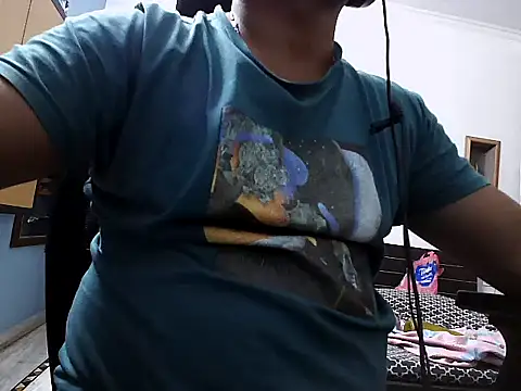 Snapshot of bhadshah1 chatting on April 2026 05:43:01 PM bhadshah1 online show from April 2026 05:43:01 PM