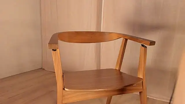 hee jeen online show from March 2025 01:30:02 AM