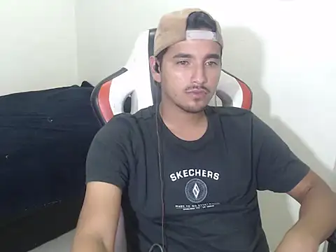 Snapshot of kylian_07 chatting on May 2026 03:35:01 AM kylian 07 online show from May 2026 03:35:01 AM