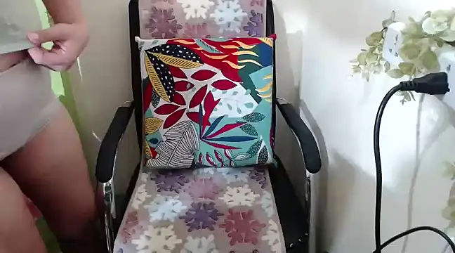 Skinny regie99xxx online show from February 2025 02:38:01 PM