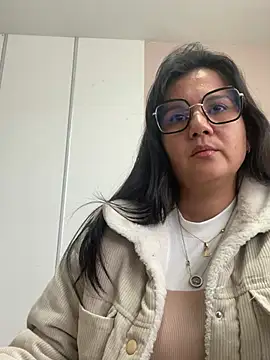 SWEETLILY18 online show from March 2025 02:29:02 PM